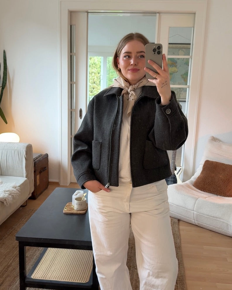 Tuch mit Muster beige