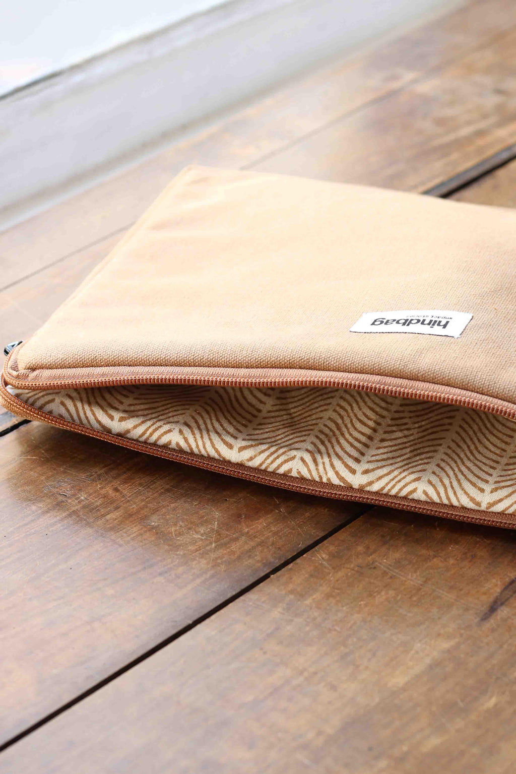 Laptoptasche Cognac von Hindbag  (L34 x H24 x 2 cm)