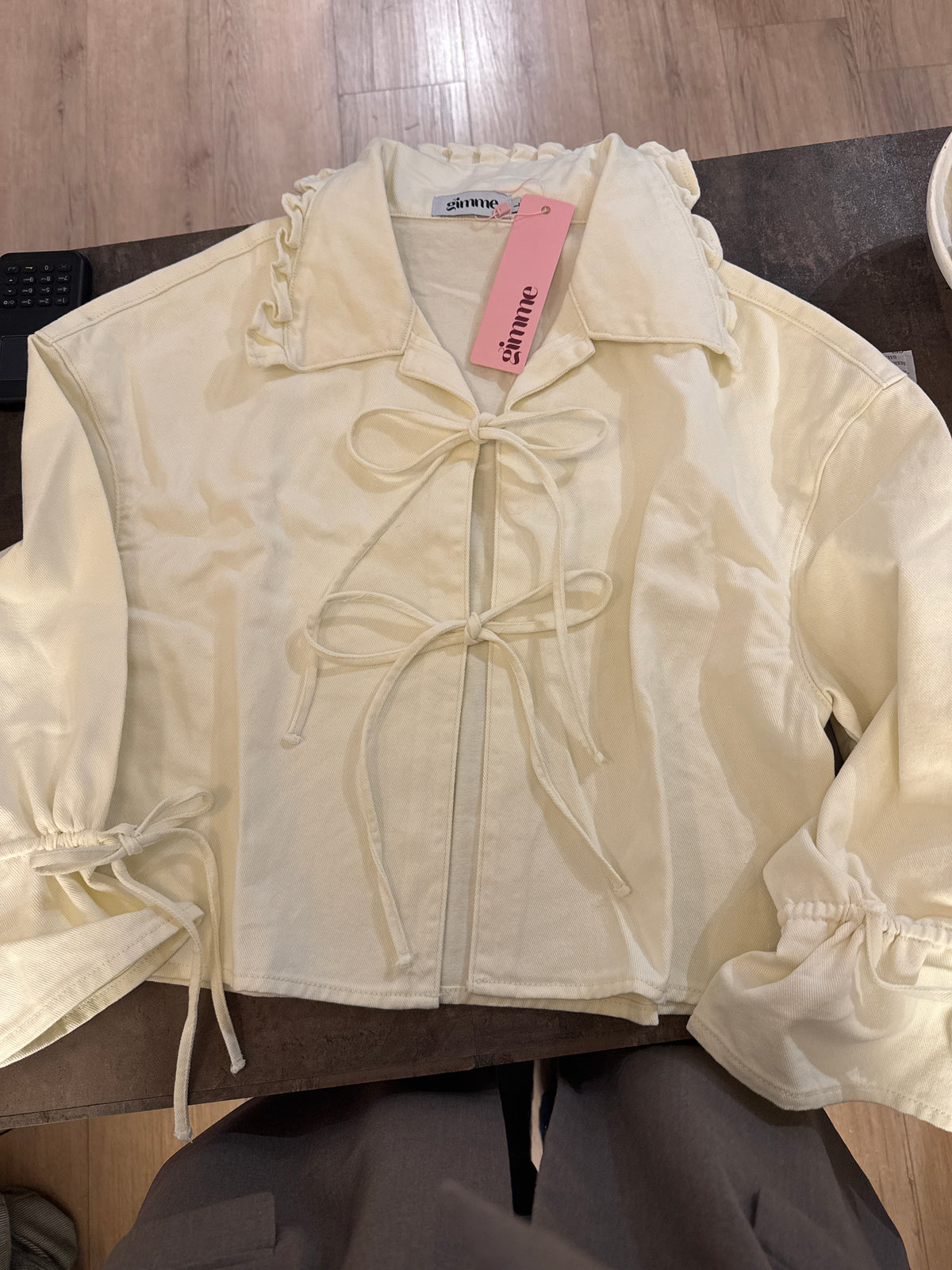 Jacke mit Schleifen OffWhite